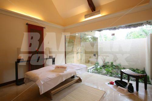holiday in Constance Lemuria Resort