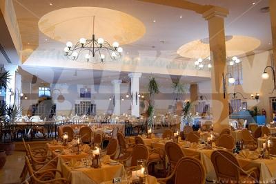 почивка в Moevenpick Resort