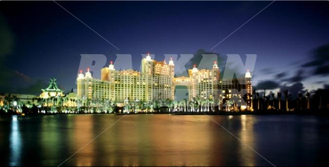 почивка в Atlantis - The Royal Tower