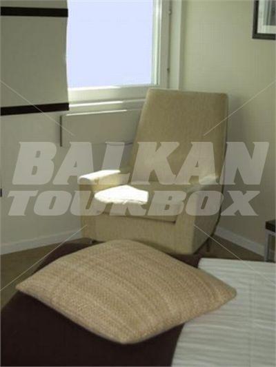 holiday in Quality Globe