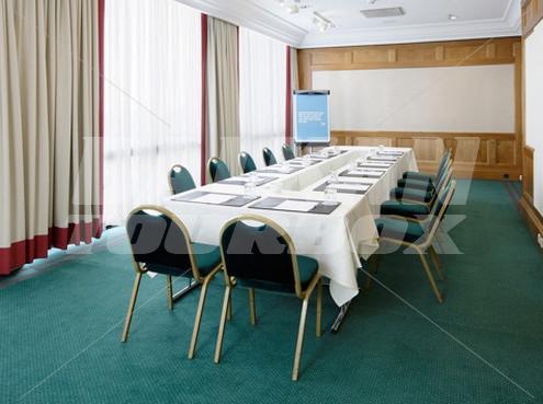 почивка в NH Luxembourg