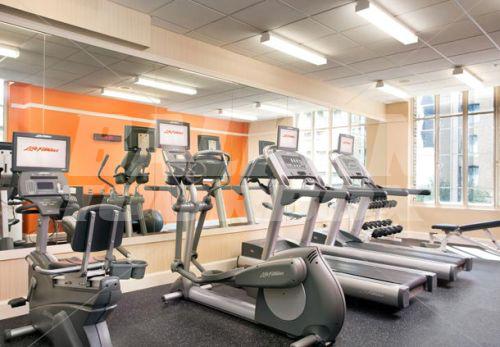 почивка в Courtyard by Marriott Houston Downtown /Convention Center