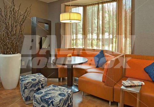 почивка в Courtyard by Marriott Houston Downtown /Convention Center