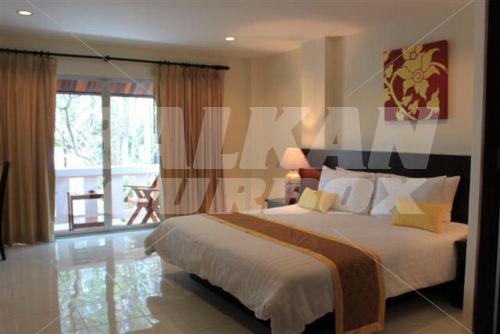 holiday in Naithonburi Beach Resort