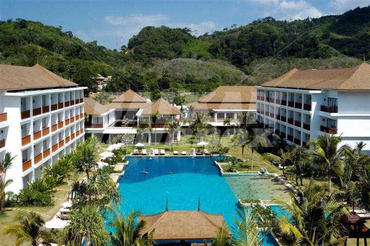 holiday in  Naithonburi Beach Resort
