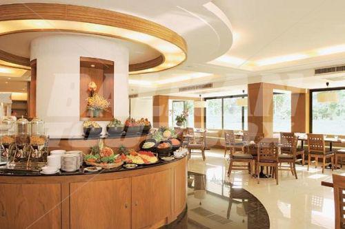 holiday in Naithonburi Beach Resort