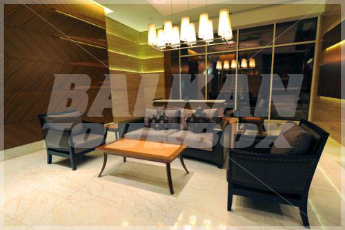 почивка в Emirates Grand Hotel
