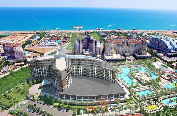 holiday in Royal Seginus