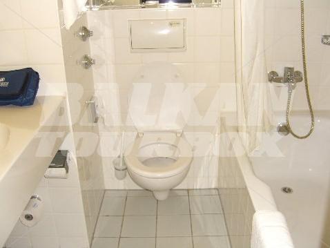 почивка в Mercure Altstadt