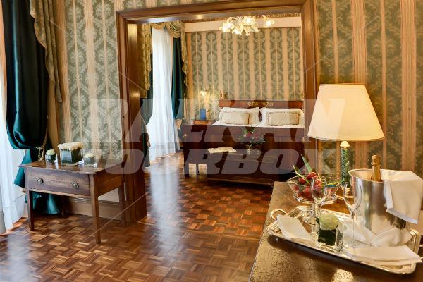 почивка в Due Torri Baglioni