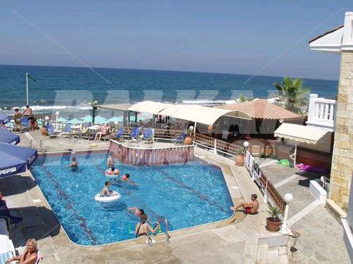 holiday in Jo-an Beach