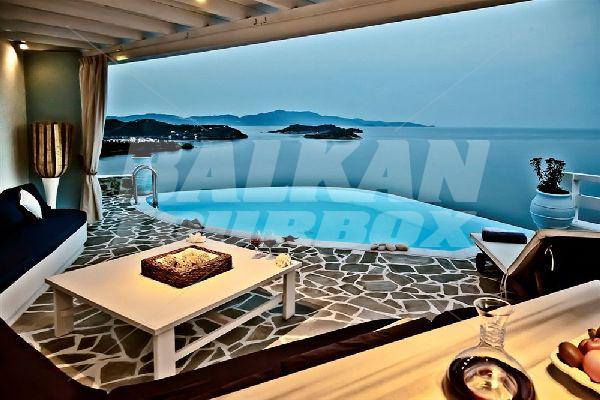holiday in  Kivo Art & Gourmet Hotel