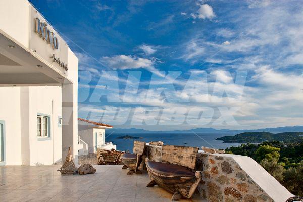holiday in  Kivo Art & Gourmet Hotel