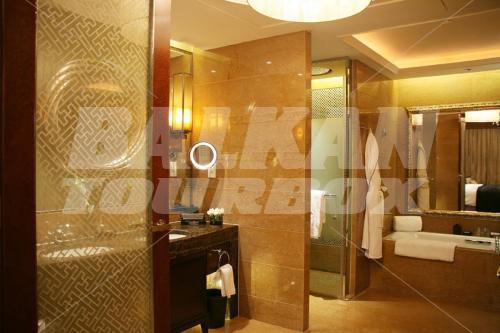 почивка в Sofitel Wanda