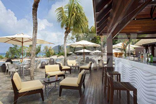 holiday in Raffles Praslin Seychelles