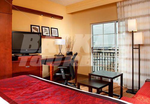 почивка в Courtyard by Marriott San Antonio Riverwalk
