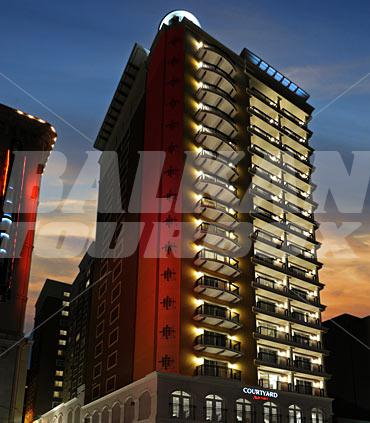 почивка в Courtyard by Marriott San Antonio Riverwalk