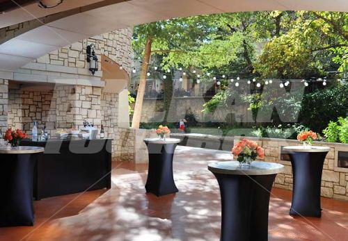 почивка в Courtyard by Marriott San Antonio Riverwalk