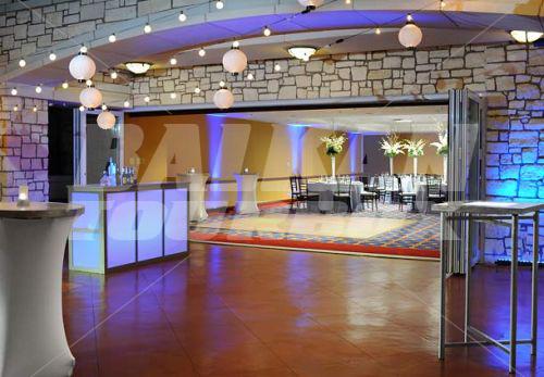 почивка в Courtyard by Marriott San Antonio Riverwalk