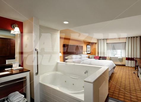 holiday in Four Points by Sheraton Fallsview - Canada