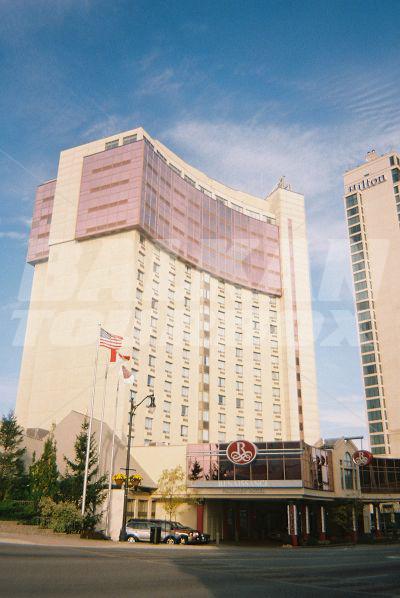 holiday in Four Points by Sheraton Fallsview - Canada