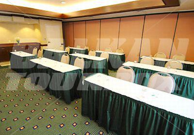 почивка в Courtyard by Marriott Salt Lake City Airport