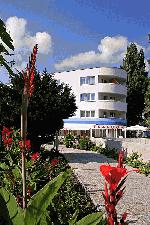 Hotel Set, Slovakia