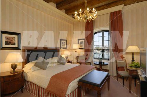 почивка в Hilton Molino Stucky