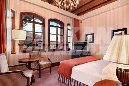 почивка в Hilton Molino Stucky
