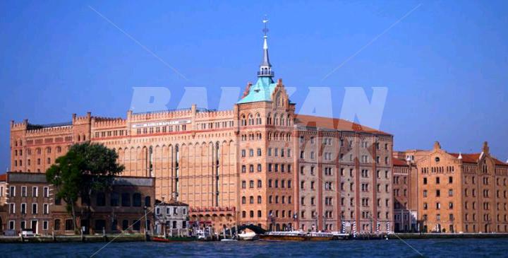 почивка в  Hilton Molino Stucky