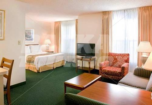 почивка в Residence Inn by Marriott Fresno