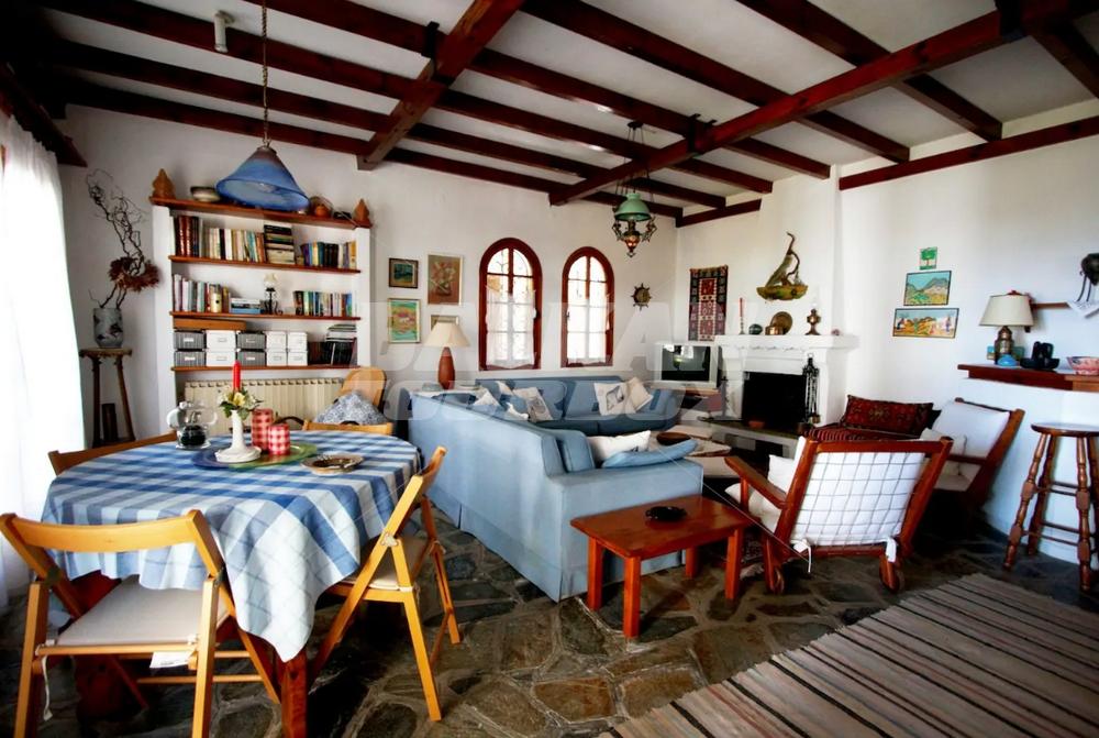 почивка в Beaufort Beachfront Villa, Nikiti