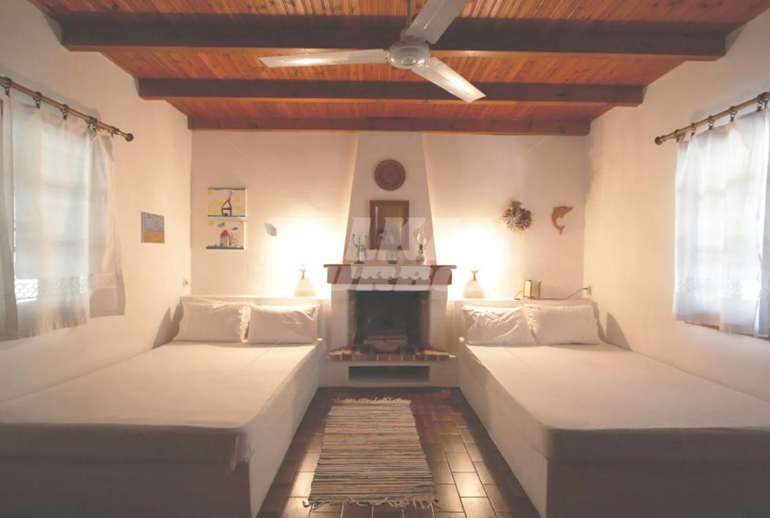 почивка в Beaufort Beachfront Villa, Nikiti