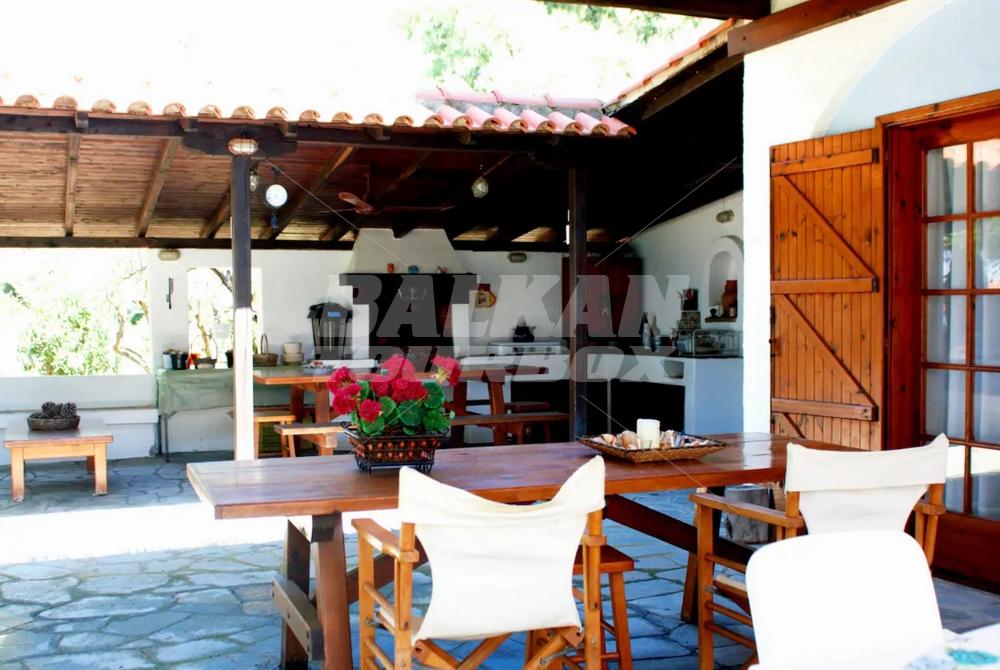 почивка в Beaufort Beachfront Villa, Nikiti