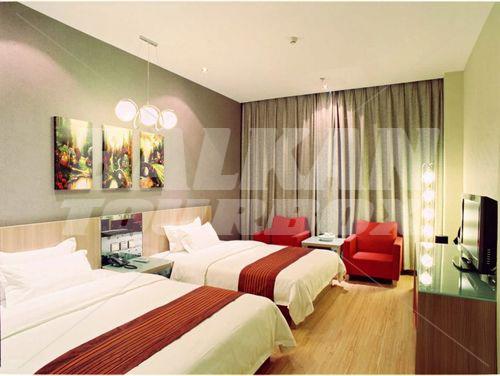 holiday in Karson Xian