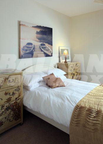 holiday in Victoria Apartments