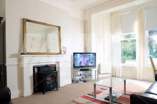 holiday in Victoria Apartments