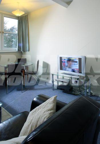 holiday in Victoria Apartments