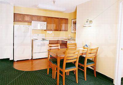 почивка в Residence Inn by Marriott St. Louis Airport/Earth City