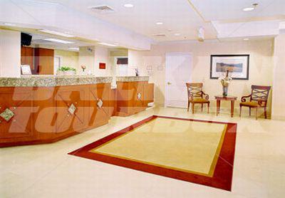 почивка в Residence Inn by Marriott St. Louis Airport/Earth City