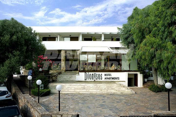 почивка в  Dionysos Inn