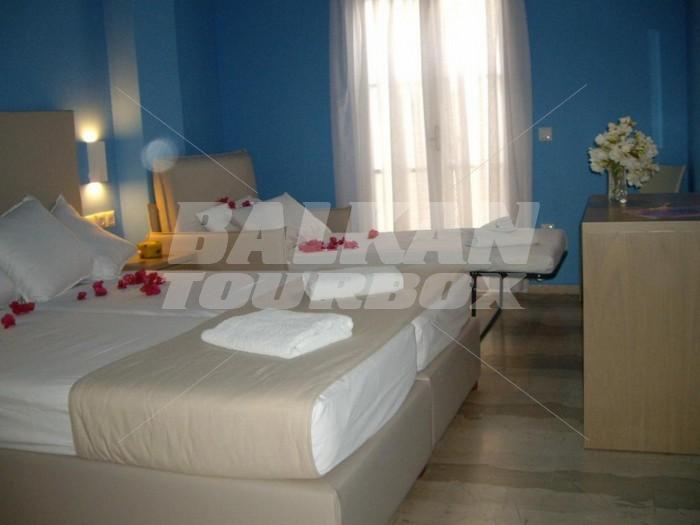 holiday in Poseidon Beach
