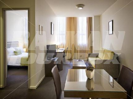 почивка в Miller Apartments Adelaide