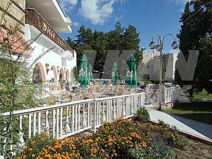 holiday in Holiday Village