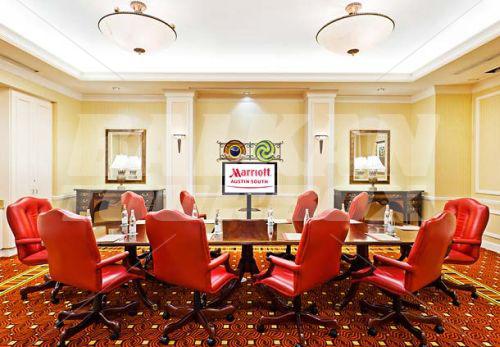 почивка в Austin Marriott South