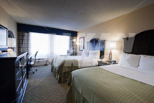 почивка в Holiday Inn Santa Monica Beach-At The Pier