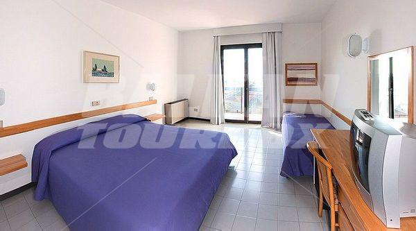 почивка в Athena Resort 
