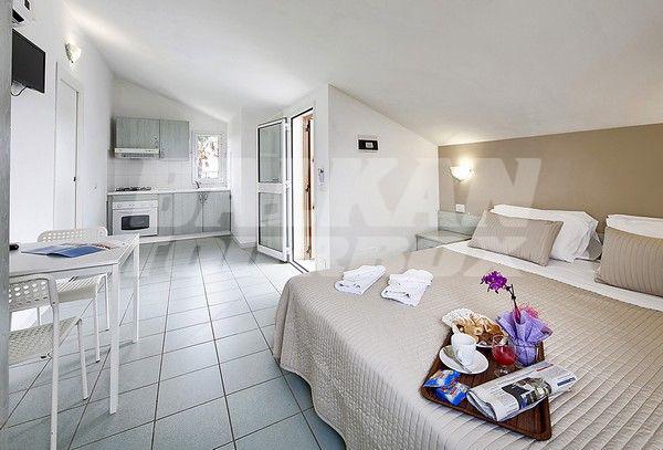 почивка в Athena Resort 