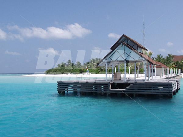 почивка в Velassaru Maldives