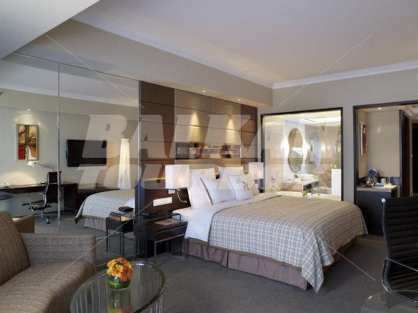 holiday in Four Points By Sheraton